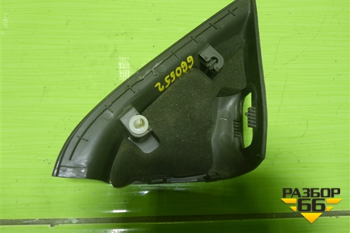 Накладка двери передней левой (уголок) (94743717) для Chevrolet Cobalt с 2012г