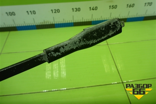 Поводок стеклоочистителя левый (13182325) для Opel Corsa D с 2006-2014г (Корса Д)