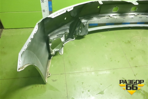 Бампер передний (под парктроники) (5211902E50) для Toyota Corolla (E18) с 2012-2019г (Королла 180)