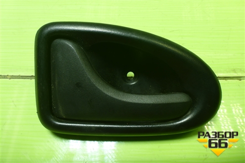 Ручка внутренняя двери передней левой (7700830078) для Renault Logan с 2004-2015г (Логан)