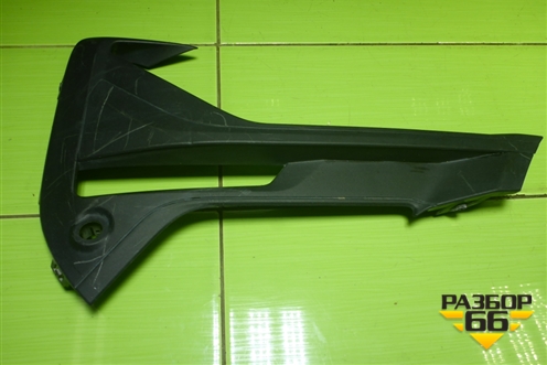 Накладка переднего бампера правая (51117954250) для BMW X1 F48 с 2014г (Х1 Ф48)