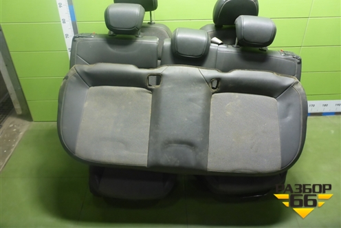 Сиденья комплект (5ти дверный хетчбэк AIR BAG подогрев) для Opel Corsa D с 2006-2014г (Корса Д)