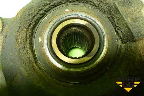 Кулак поворотный передний правый для Renault Logan с 2004-2015г (Логан)