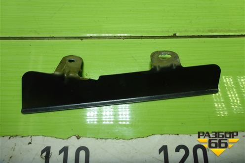 Кронштейн переднего крыла правый для Renault Logan с 2004-2015г (Логан)