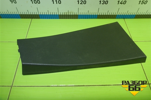 Обшивка стойки центральная нижняя правая (13180846) для Opel Corsa D с 2006-2014г (Корса Д)