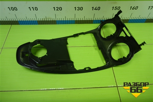 Накладка на торпедо (центральная) (13204955) для Opel Corsa D с 2006-2014г (Корса Д)