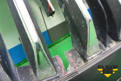 Решетка радиатора (863503D000) для Hyundai Sonata-5 с 2001г (Соната)