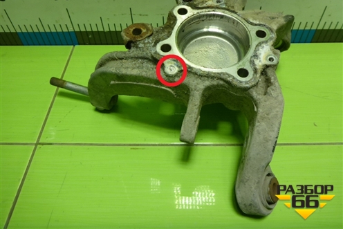 Кулак задний правый для Honda Accord(CL-CM) с 2003-2007г (Аккорд)