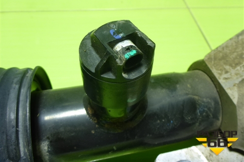 Амортизатор передний левый (X03-20020023) (X0320020023) для LiXiang L7 с 2023г (Л7)