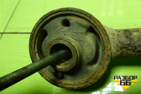 Тяга задняя продольная левая для Kia Spectra с 2001г (Спектра)