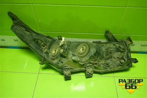 Фара левая (до 2016г галоген) (8117002E70) для Toyota Corolla (E18) с 2012-2019г (Королла 180)