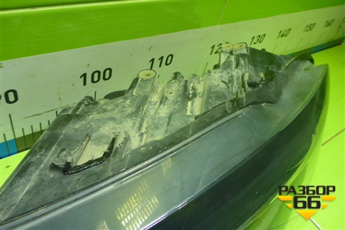 Фара левая (после 2015г галоген) (6R1941007F) для Volkswagen Polo (седан) с 2010г (Поло)