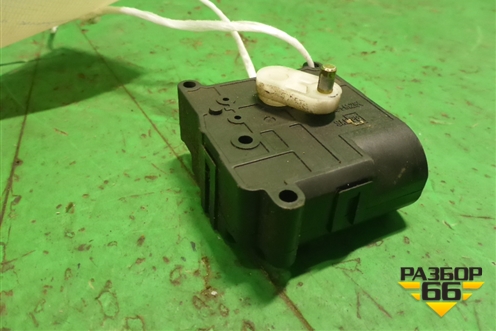 Моторчик заслонки отопителя (1138002051) для Toyota Corolla (E12) с 2001-2007г (Королла 120)