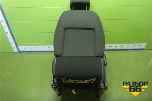 Сиденья комплект (без подогрева без AIR BAG) для Peugeot 408 с 2012г