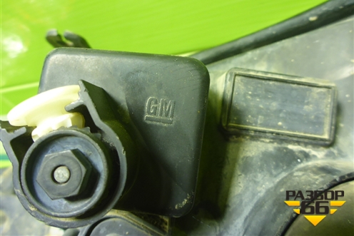 Фара правая (галоген) (52065198) для Chevrolet Cobalt с 2012г (Кобальт)