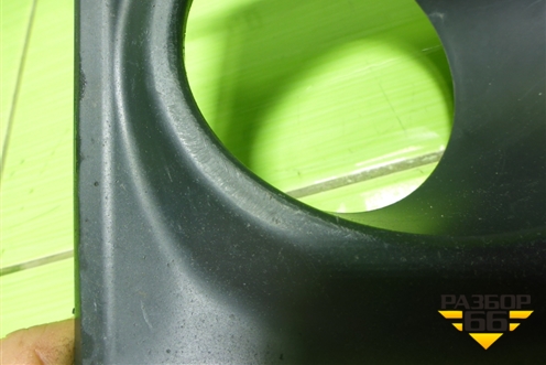 Накладка ПТФ правая (8148102400) для Toyota Corolla (E18) с 2012-2019г (Королла 180)