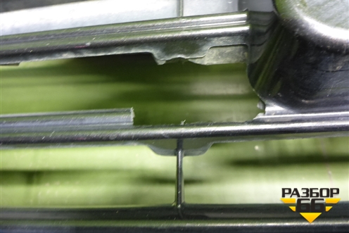 Решетка в передний бампер центральная (после 2020г) (5311306240) для Toyota Camry V70 с 2017г (Камри)