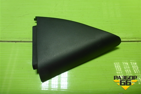 Накладка двери задней левой (уголок) (72980SMG) для Honda Civic 5D с 2005-2011г (Цивик)