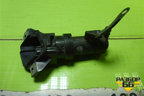 Форсунка омывателя фары правая (без распылителя) для Honda Civic 5D с 2005-2011г (Цивик)