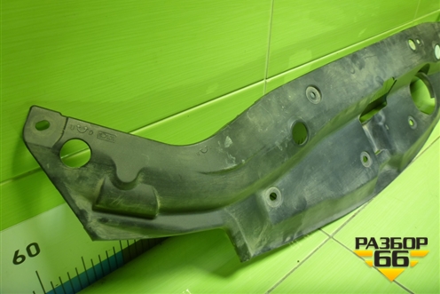 Накладка декоративная на переднюю панель (71125SMG) для Honda Civic 5D с 2005-2011г (Цивик)