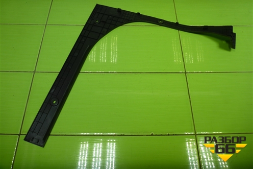 Накладка внутренняя (за задним сиденьем правая) (857234Y000) для Kia Rio с 2011-2016г (Рио 3)