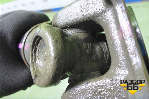 Вал карданный задний (493002W250) для Hyundai Santa Fe с 2012-2018г (Санта Фе) Вал карданный задний (493002W250) для Hyundai Santa Fe с 2012-2018г (Санта Фе)