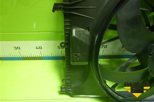 Вентилятор охлаждения радиатора (A2049066802) для Mercedes Benz E-Klass W212 с 2009-2016г (Е)