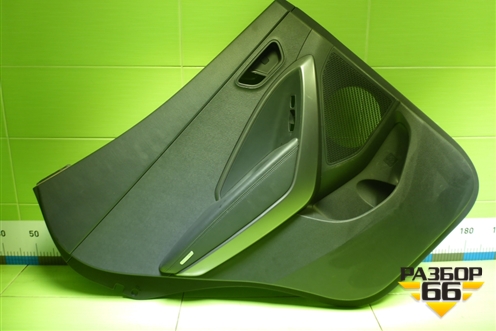 Обшивка двери задней левой под электрику (833702W000) для Hyundai Santa Fe с 2012-2018г (Санта Фе) Обшивка двери задней левой под электрику (833702W000) для Hyundai Santa Fe с 2012-2018г (Санта Фе)