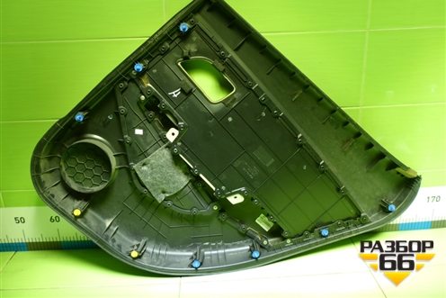 Обшивка двери задней левой под электрику (833104Y010) для Kia Rio с 2011-2016г (Рио 3)