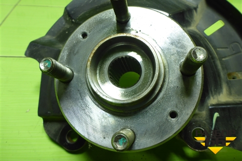 Кулак поворотный передний правый (517160U000) для Kia Rio с 2011-2016г (Рио 3)