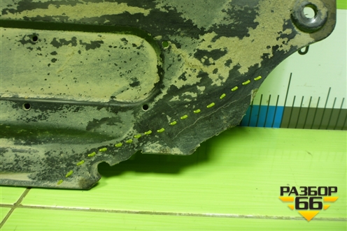 Защита антигравийная левая (842152W000) для Hyundai Santa Fe с 2012-2018г (Санта Фе)