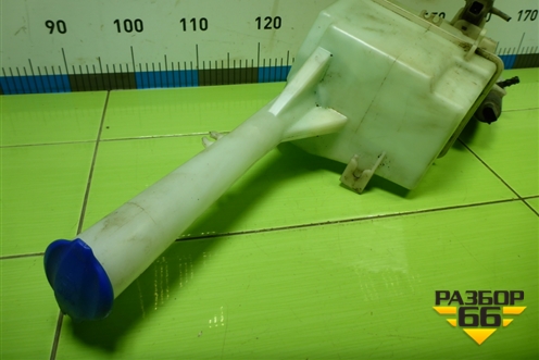 Бачок омывателя лобового стекла (986102W500) для Hyundai Santa Fe с 2012-2018г (Санта Фе)