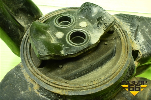 Опора КПП левая (218302W100) для Hyundai Santa Fe с 2012-2018г (Санта Фе)