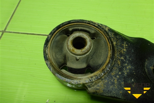 Рычаг передний правый (545012W200) для Hyundai Santa Fe с 2012-2018г (Санта Фе)