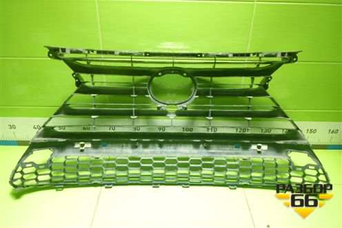 Решетка радиатора (5311178010) для Lexus NX 200 с 2014-2021г (НХ)