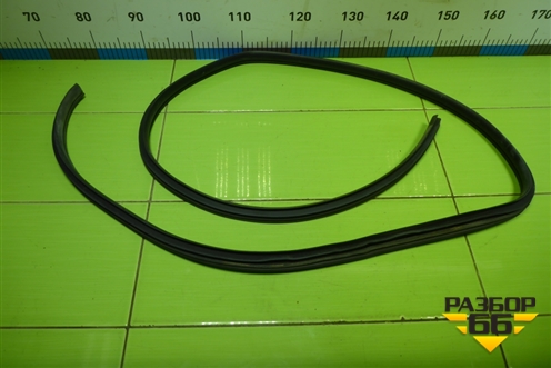 Уплотнитель двери задней левой (седан) для Kia Rio с 2011-2016г (Рио 3)