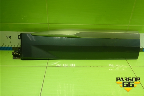 Накладка двери задней правой (8889688754) для Geely Monjaro с 2021г (Монджаро)