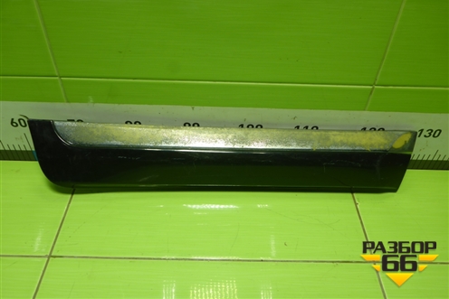 Накладка двери задней правой (60720009B) для Lexus LX-570 с 2007-2015г (ЛХ)