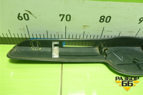 Накладка крышки багажника (7681133901) для Toyota Camry V40 с 2006-2011г (Камри)