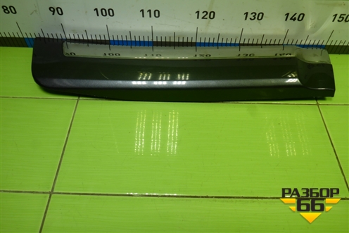 Накладка двери задней правой (после 2012г) (7507560120) для Toyota Land Cruiser (200) с 2008г (Ленд Крузер)