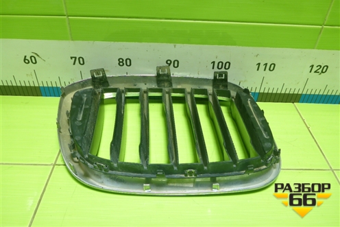 Решетка радиатора правая (19297610) для BMW X3 G01 с 2017г (Х3 Г01)