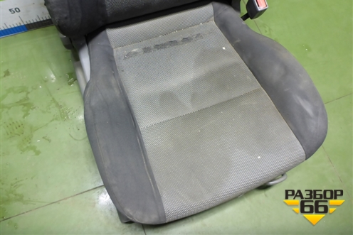 Сиденья комплект (хетчбэк без обогрева, с AIRBAG) для Chevrolet Lacetti с 2003г (Лачетти)