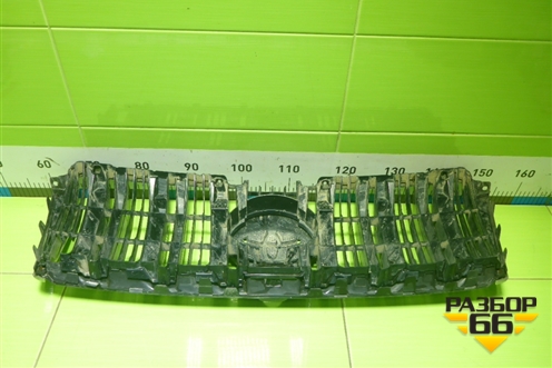 Решетка радиатора (до 2013г) (5310160660) для Toyota Land Cruiser Prado(150) с 2009г (Ленд Крузер Прадо)