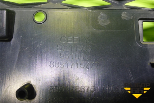 Решетка радиатора (8891715777) для Geely Coolray с 2019-2025г (Кулрей)