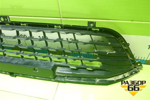 Решетка в передний бампер центральная (602001637AA) для Kaiyi E5 с 2021г (Е5)