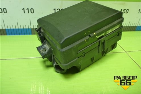 Блок предохранителей подкапотный (95092982) для Chevrolet Aveo (Т300) с 2011г (Авео Т300)