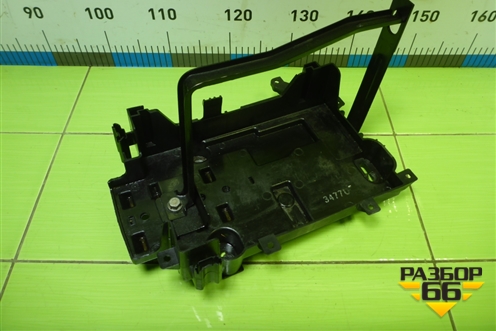 Площадка под аккумулятор (95418182) для Chevrolet Aveo (Т300) с 2011г (Авео Т300)