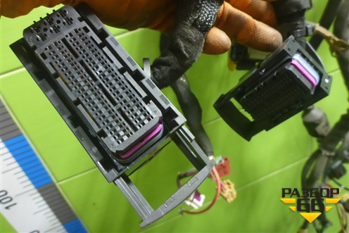 Проводка подкапотная (2.0л) (8E2971074AT) для Audi A4 (В7) с 2004-2009г (А4)