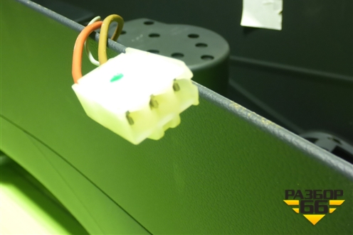 Подлокотник (8K0854981) для Audi A4 (В8) с 2007-2015г (А4)