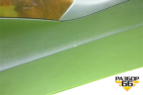 Подлокотник (правый руль) (8R0864981) для Audi Q5 c 2008-2017г (Ку 5)